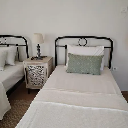 בית נופש Traditional House Kakopetra *