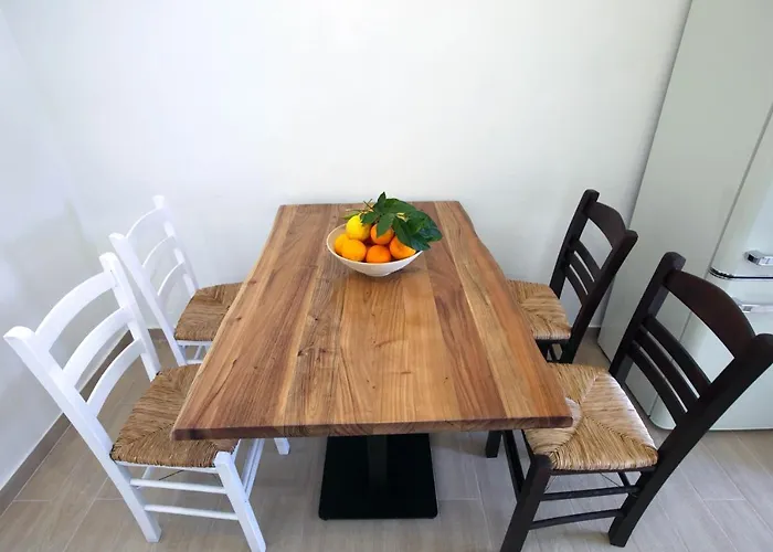 Ferienhaus Traditional House Kakopetra Vivári