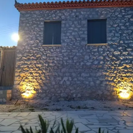 Дом отдыха Traditional House Kakopetra