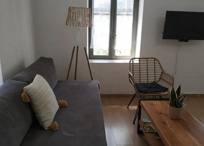 Traditional House Kakopetra * Vivári