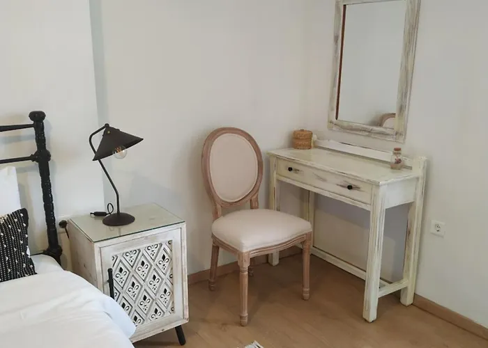 Nyaraló Traditional House Kakopetra Vivári